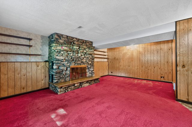 4N326 Wiant Road, West Chicago, IL 60185