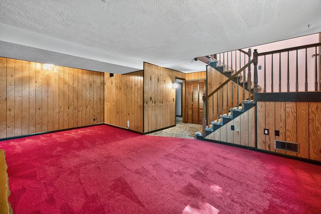 4N326 Wiant Road, West Chicago, IL 60185