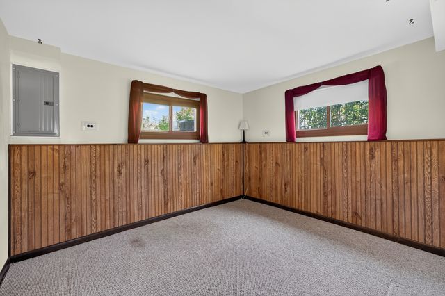 4N326 Wiant Road, West Chicago, IL 60185