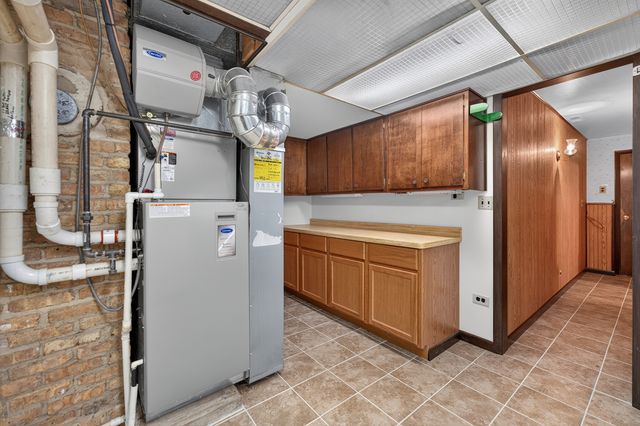 4N326 Wiant Road, West Chicago, IL 60185