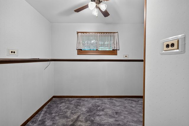 4N326 Wiant Road, West Chicago, IL 60185