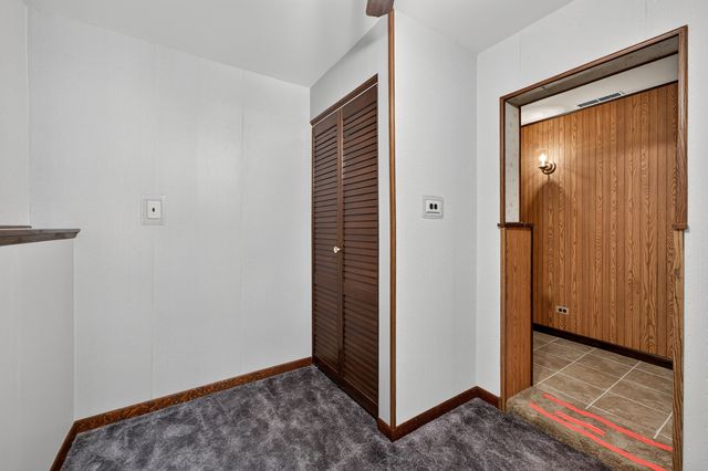 4N326 Wiant Road, West Chicago, IL 60185