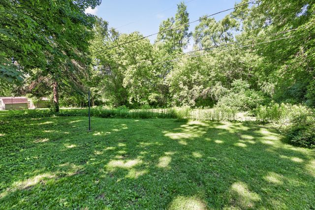 4N326 Wiant Road, West Chicago, IL 60185