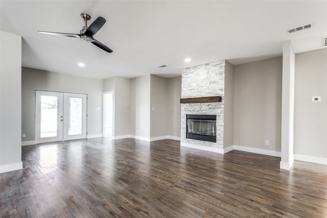 1218 Lynn Way, Waxahachie, TX 75165