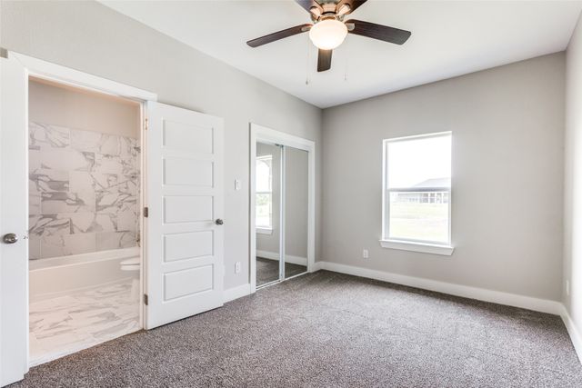 1218 Lynn Way, Waxahachie, TX 75165