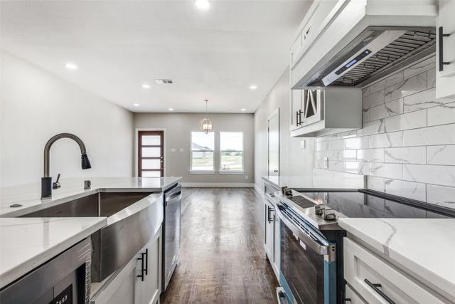 1218 Lynn Way, Waxahachie, TX 75165