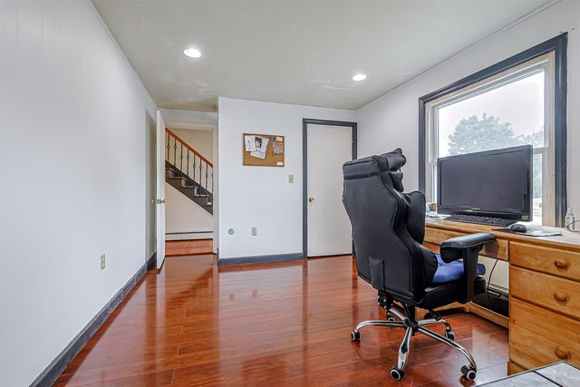 46 Airport Road, Newington, NH 03801