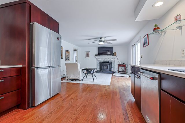 46 Airport Road, Newington, NH 03801
