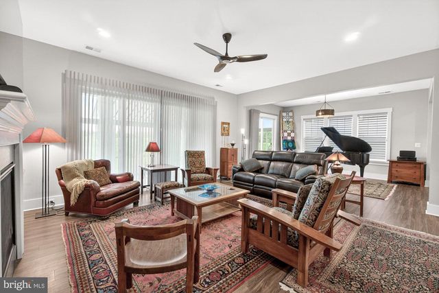 374 LIVELY STREAM WAY, Gettysburg, PA 17325