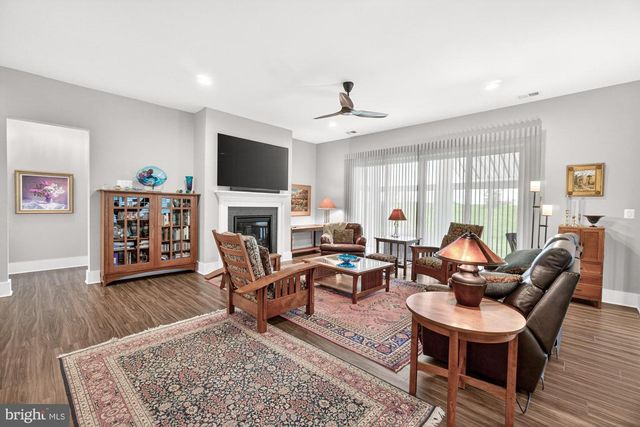 374 LIVELY STREAM WAY, Gettysburg, PA 17325