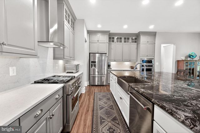374 LIVELY STREAM WAY, Gettysburg, PA 17325