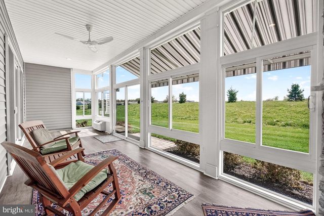 374 LIVELY STREAM WAY, Gettysburg, PA 17325
