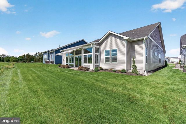 374 LIVELY STREAM WAY, Gettysburg, PA 17325