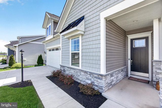 374 LIVELY STREAM WAY, Gettysburg, PA 17325