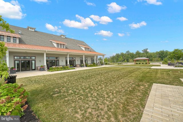 374 LIVELY STREAM WAY, Gettysburg, PA 17325