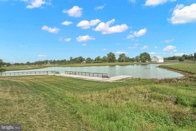 374 LIVELY STREAM WAY, Gettysburg, PA 17325