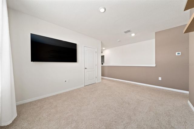 740 SQUIRES GROVE DRIVE, Winter Haven, FL 33880