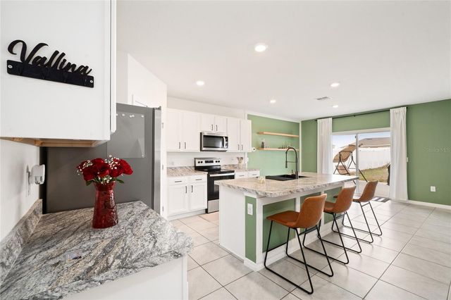 740 SQUIRES GROVE DRIVE, Winter Haven, FL 33880