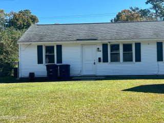 1230 Davis Street, Jacksonville, NC 28540