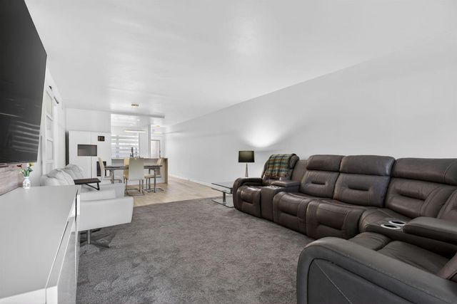 3201 Portofino Point F1, Coconut Creek, FL 33066
