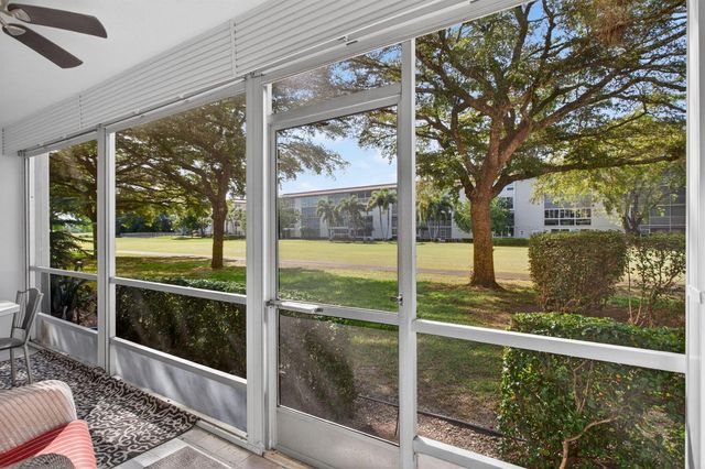 3201 Portofino Point F1, Coconut Creek, FL 33066