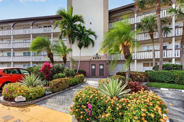 3201 Portofino Point F1, Coconut Creek, FL 33066