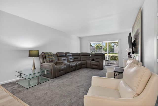 3201 Portofino Point F1, Coconut Creek, FL 33066