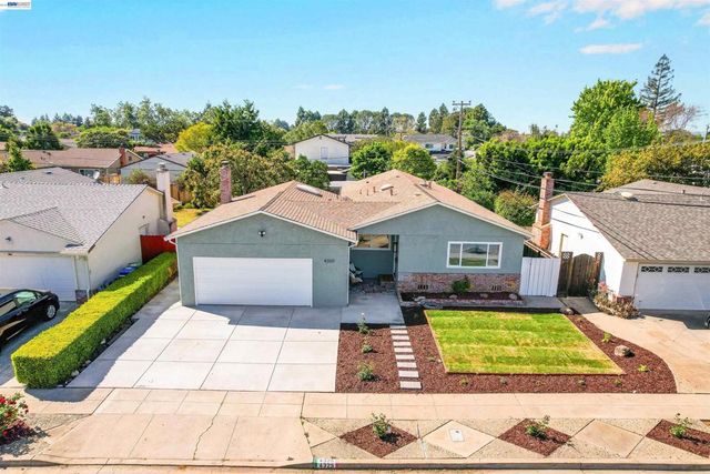 4325 Lorren Dr, Fremont, CA 94536
