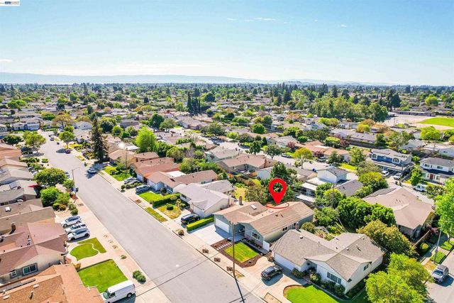 4325 Lorren Dr, Fremont, CA 94536