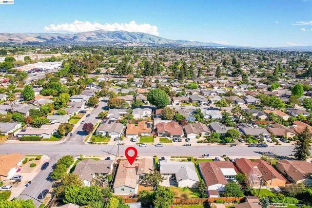 4325 Lorren Dr, Fremont, CA 94536