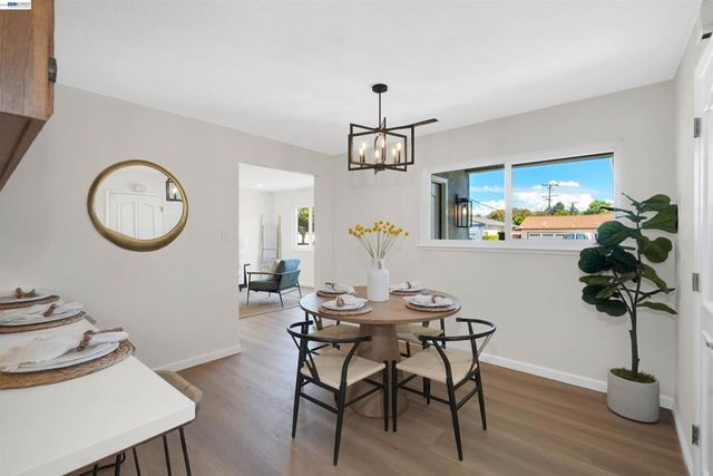 4325 Lorren Dr, Fremont, CA 94536