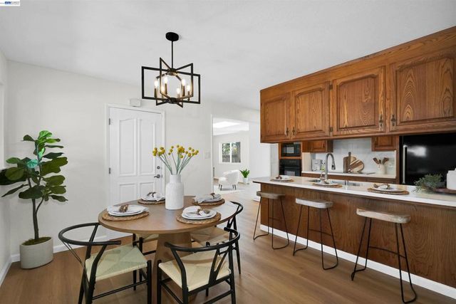 4325 Lorren Dr, Fremont, CA 94536