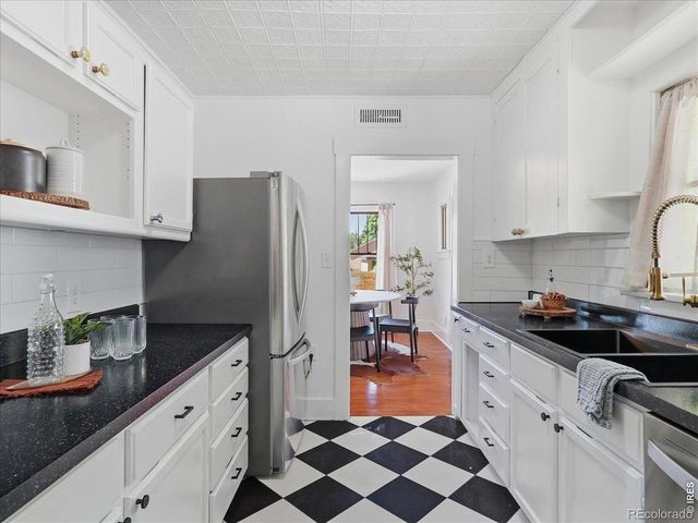 1726 W Mulberry Street, Fort Collins, CO 80521