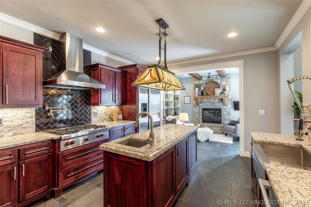 16755 S 4162 Road, Claremore, OK 74017