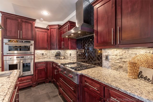 16755 S 4162 Road, Claremore, OK 74017