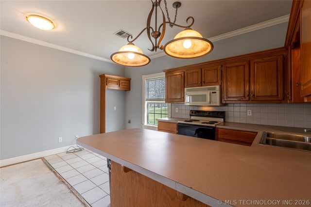 16755 S 4162 Road, Claremore, OK 74017