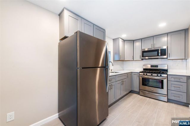 189 Washington Avenue, Little Ferry, NJ 07643