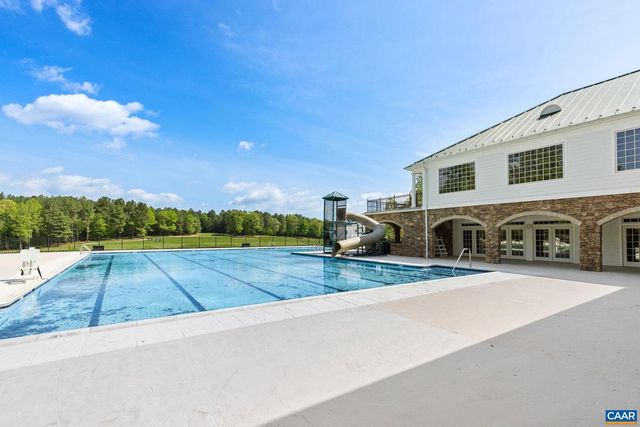 22 VILLA AVE, Zion Crossroads, VA 22942