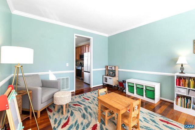 22 VILLA AVE, Zion Crossroads, VA 22942