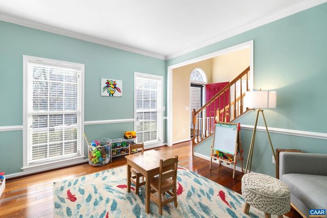 22 VILLA AVE, Zion Crossroads, VA 22942