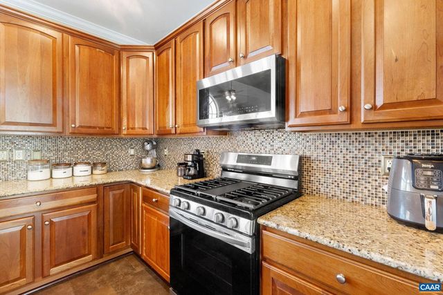 22 VILLA AVE, Zion Crossroads, VA 22942