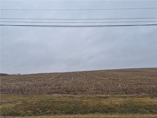 223 Anderson Rd 221, Clinton Twp, PA 16055