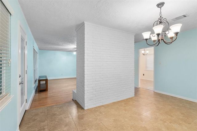 1510 Loch Lake Drive, El Lago, TX 77586