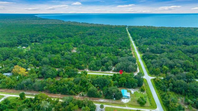 702 PARADISE BOULEVARD, Georgetown, FL 32139
