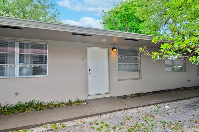 1716 SW 11th Court 2, Fort Lauderdale, FL 33312
