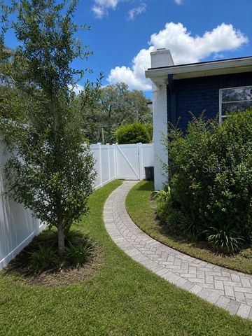 11710 NORTH DRIVE, Tampa, FL 33617
