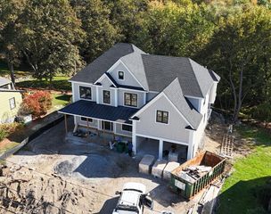 53 Winford Way, Winchester, MA 01890