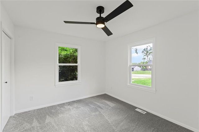 3029 S 9th Place, Kansas City, KS 66103