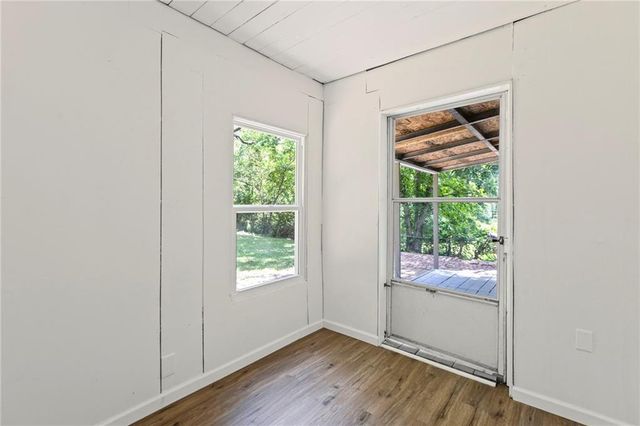 3029 S 9th Place, Kansas City, KS 66103