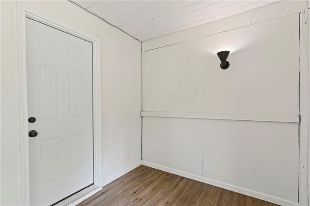 3029 S 9th Place, Kansas City, KS 66103